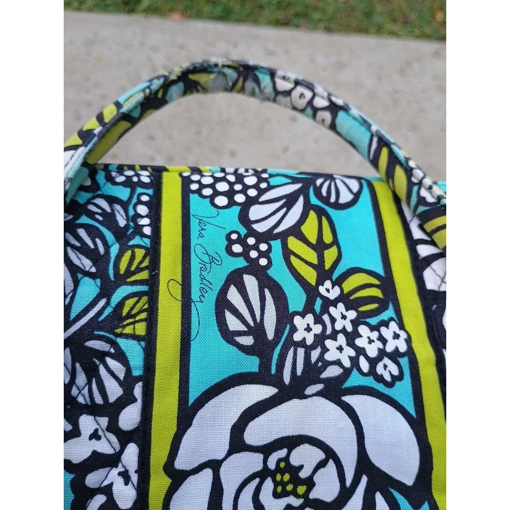 Vera Bradley 100% Cotton 2012 Abby Shoulder Bag Island Blooms Pattern Purse READ